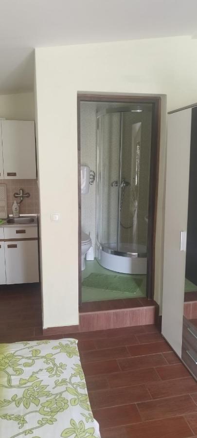 Apartmani Am Krk Town Exteriör bild