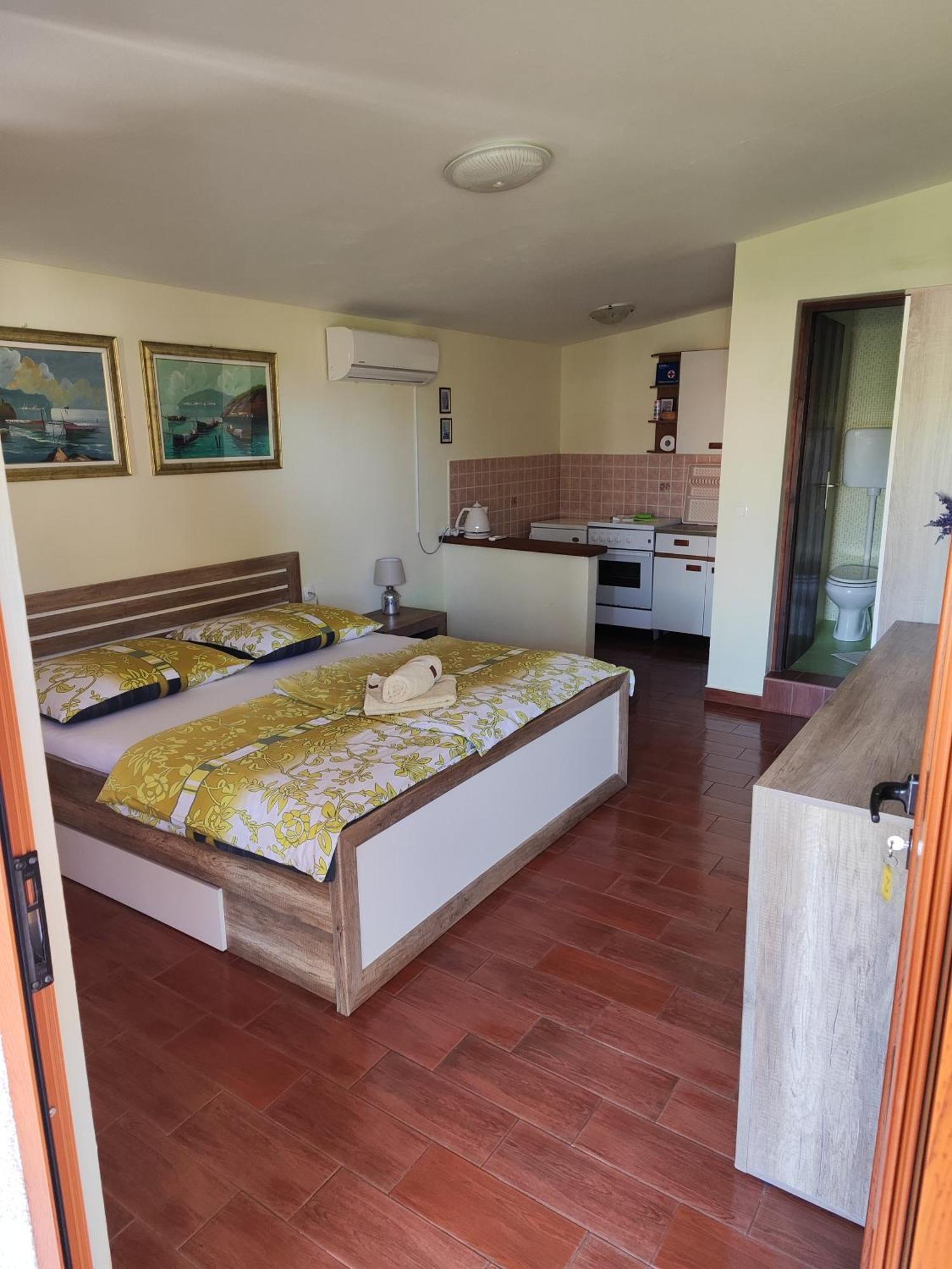 Apartmani Am Krk Town Exteriör bild