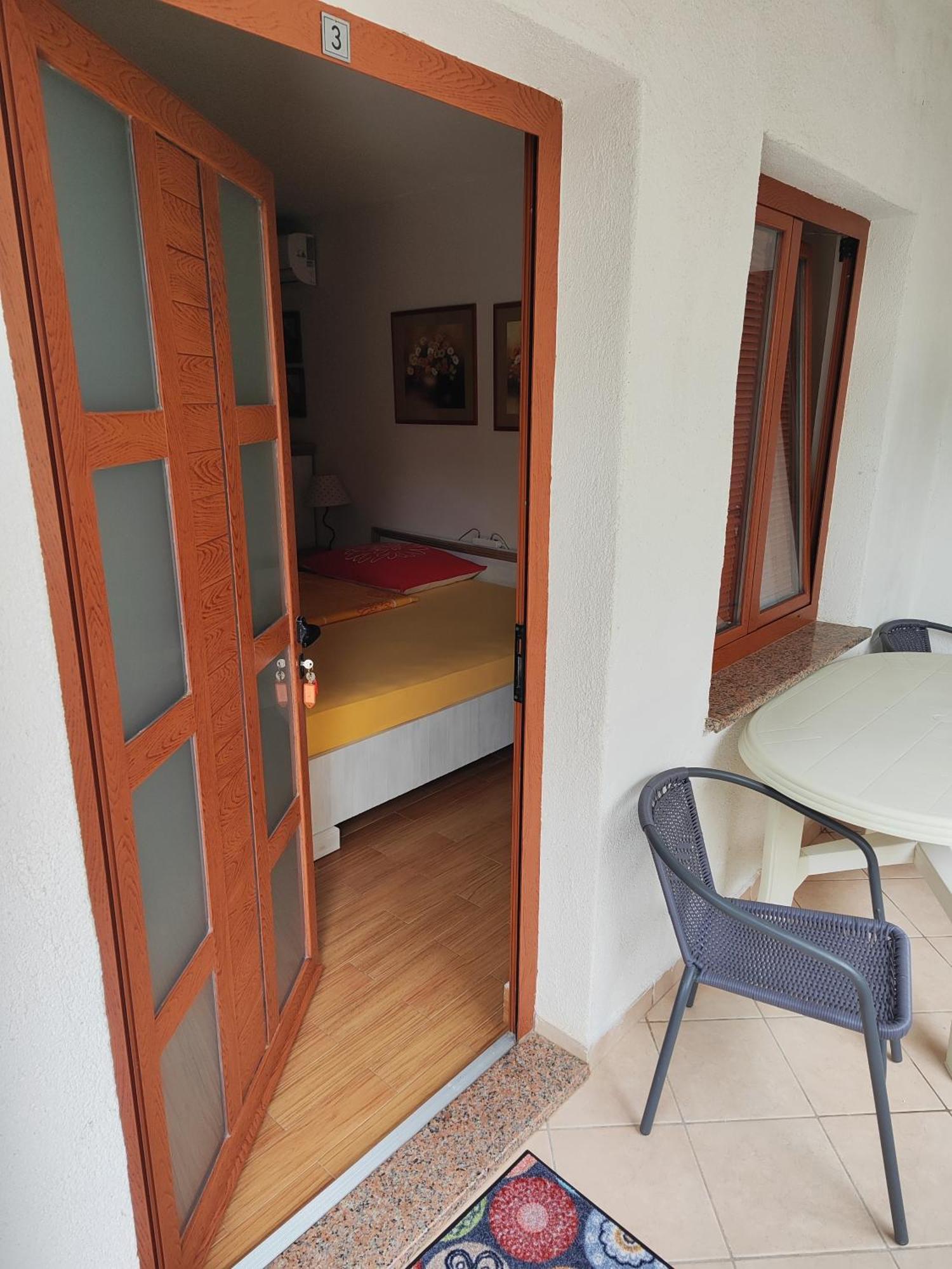 Apartmani Am Krk Town Exteriör bild